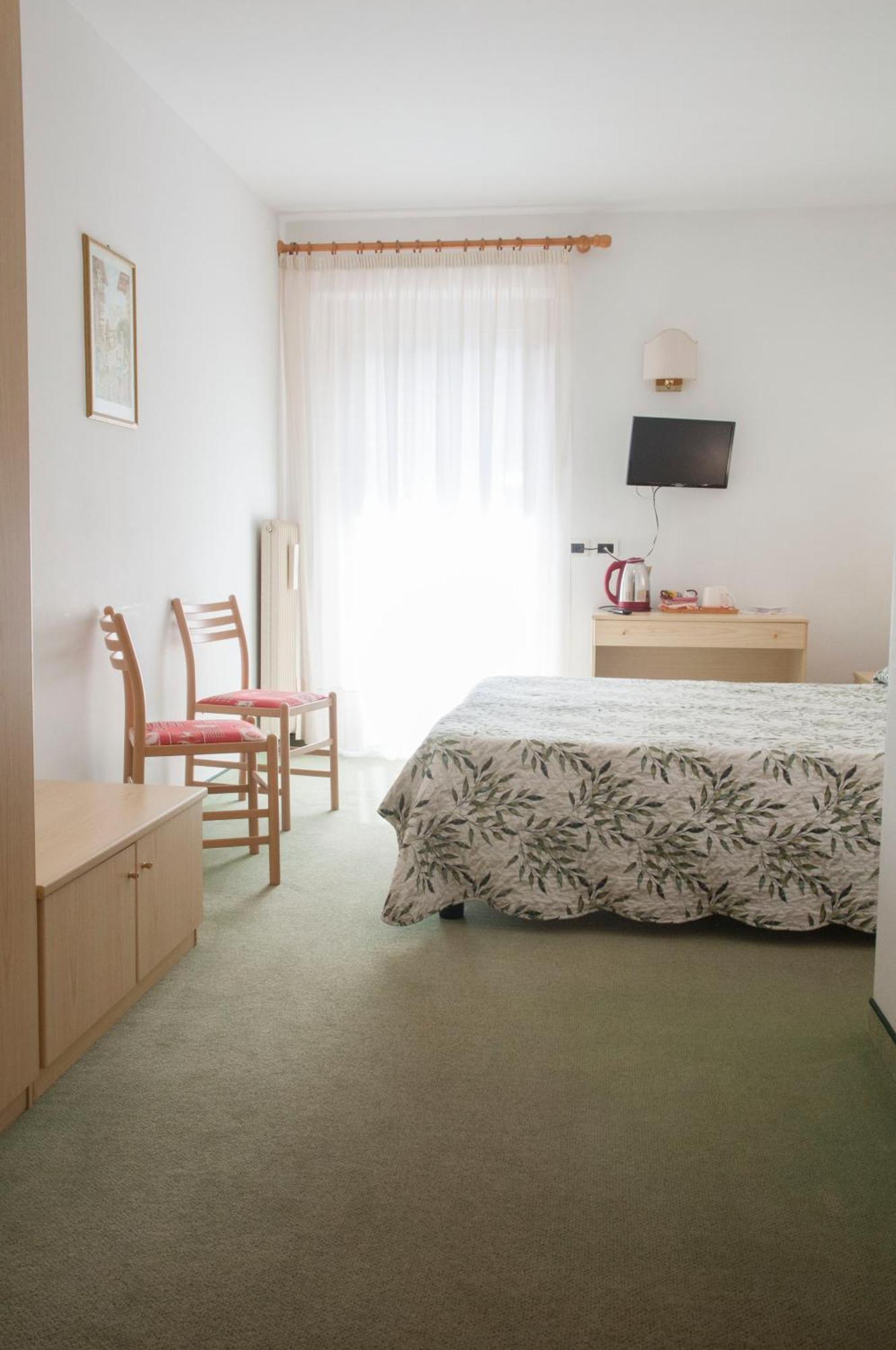 Garni Mariolina Bed and Breakfast Falcade Exteriör bild